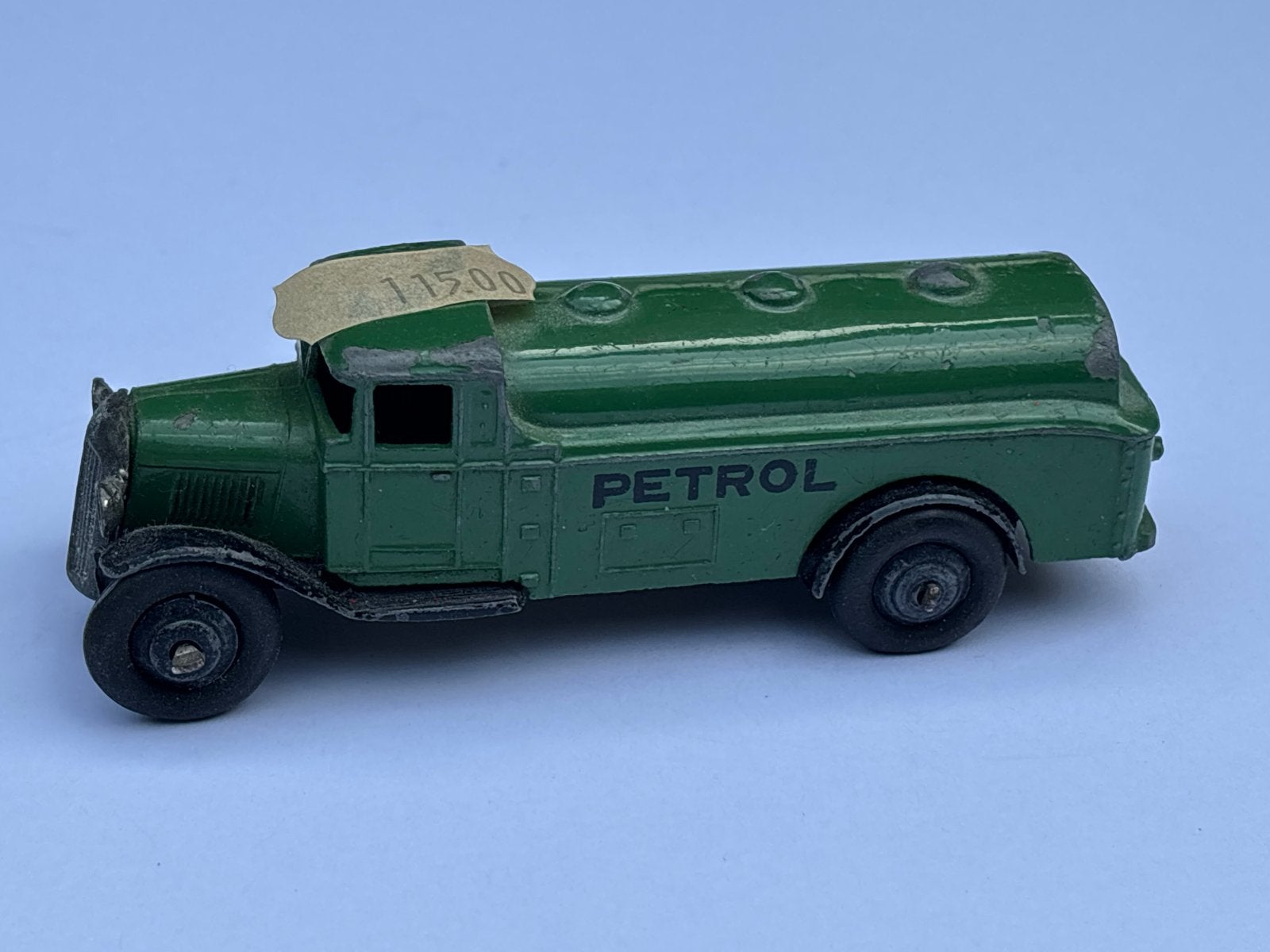 Dinky Toys 25D PETROL TANKER tankwagen ** EARLY DINKY, Ophalen of Verzenden, Gebruikt, Bus of Vrachtwagen, Dinky Toys