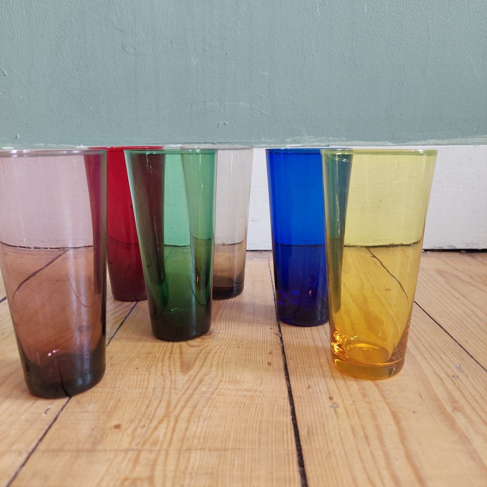 Lucky Vintage set van 6 Vintage gekleurde glazen, Verzamelen, ., Overige typen, Ophalen of Verzenden, Zo goed als nieuw