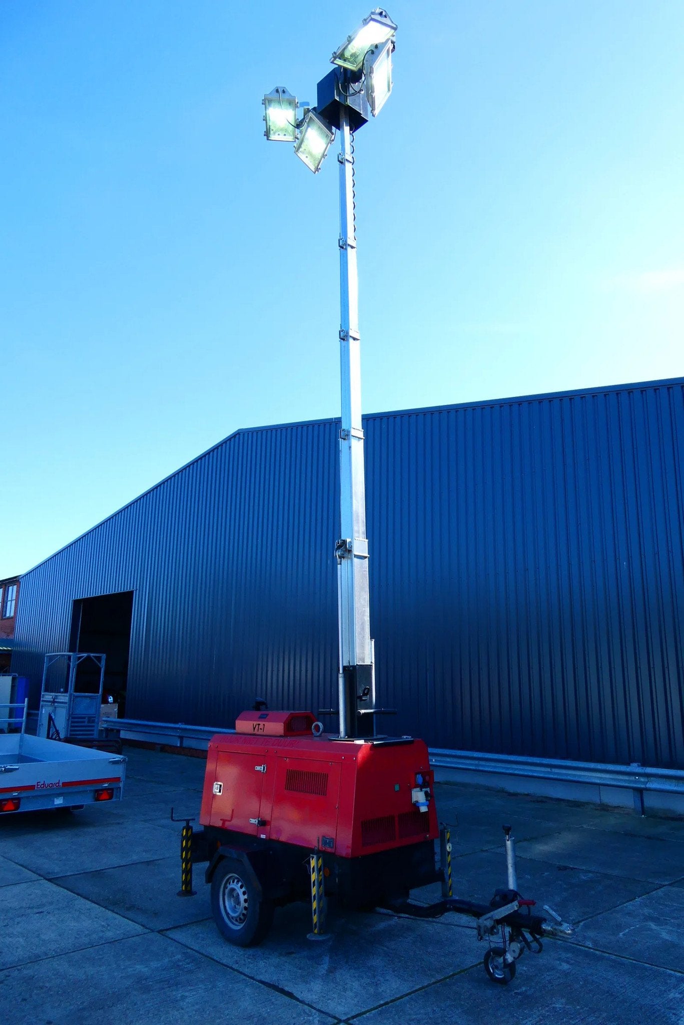 Power Tower lichtmast, Gebruikt, Overige typen