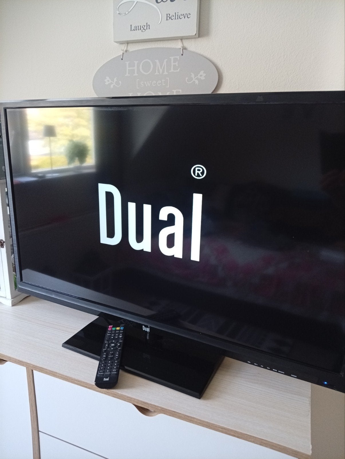 Dual TV - Compacte HD Ready Televisie met Afstandsbediening, Gebruikt, 50 Hz, 100 cm of meer, Ophalen