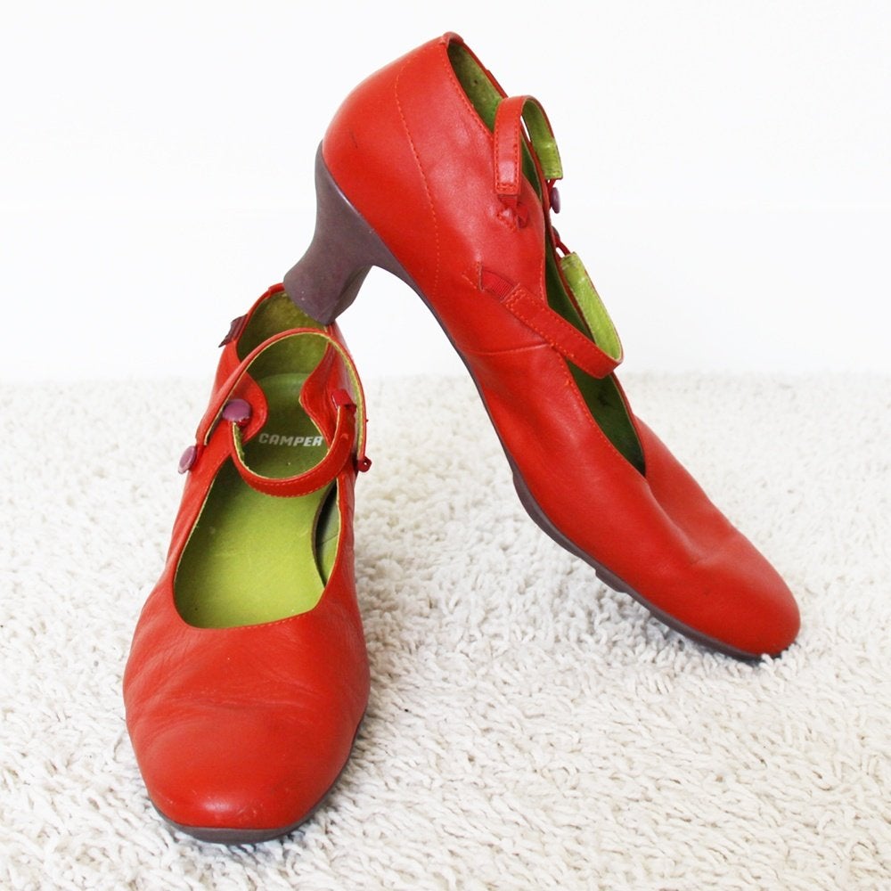 Mooie Leren Camper Schoenen s22 (Maat 41) € 55,-, Kleding | Dames, Schoenen, Overige typen, Camper, Ophalen of Verzenden, Zo goed als nieuw