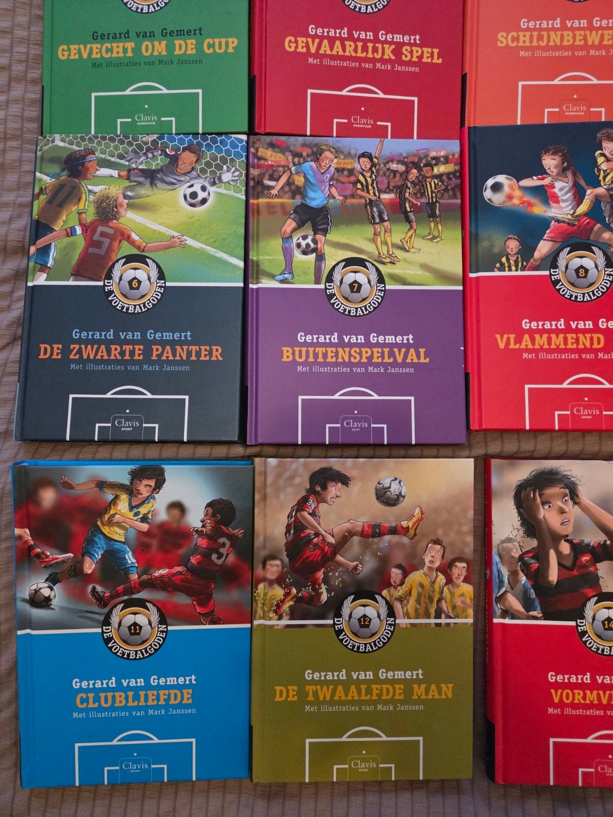 Gérard van Gemert - De Voetbalgoden serie (voor dyslexie), Boeken, Ophalen of Verzenden, Nieuw, Gerard van Gemert, Fictie algemeen