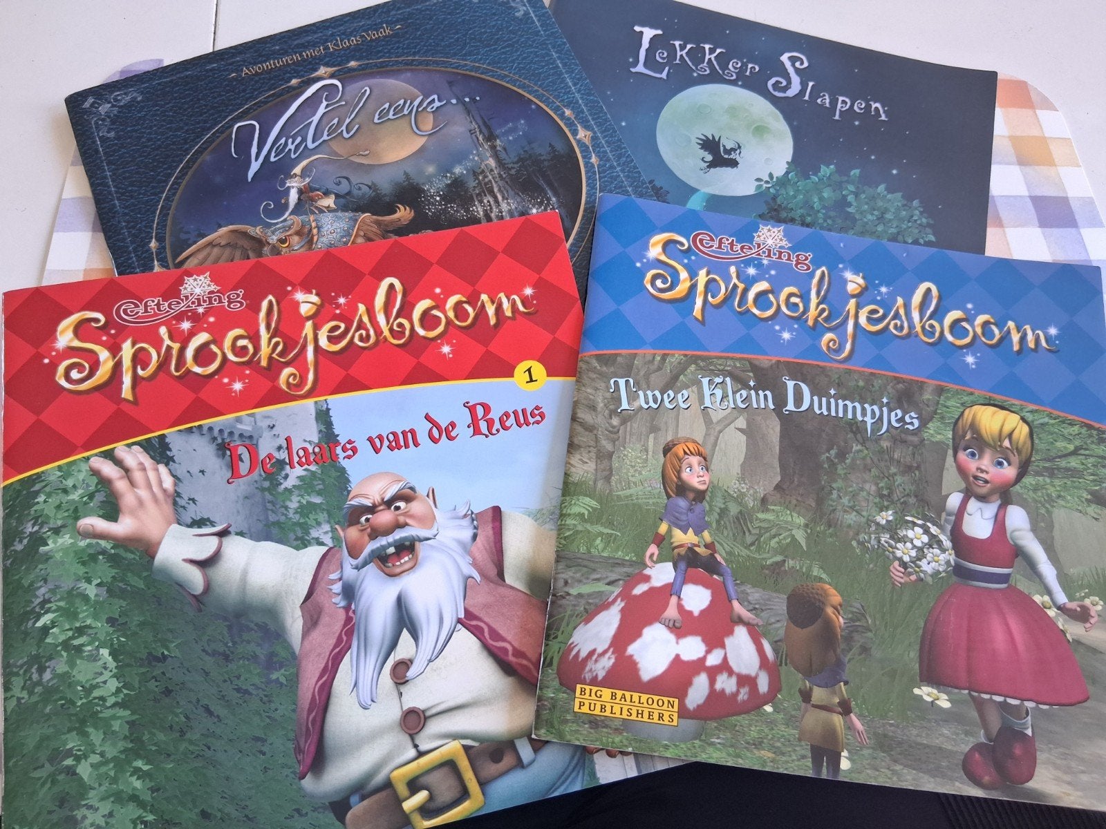 4 boekjes de efteling - de sprookjesboom - klaas vaak, Boeken, Ophalen of Verzenden, Gelezen, Fictie algemeen