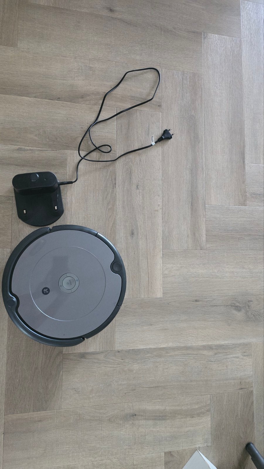 iRobot Roomba robotstofzuiger i-serie met laadstation, Bedienbaar via app, IRobot, Ophalen of Verzenden, Zo goed als nieuw