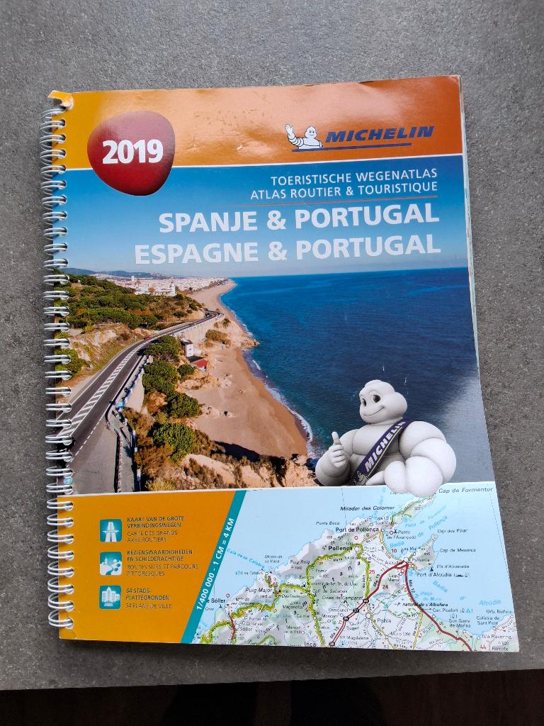 Michelin atlas Spanje en Portugal, Boeken, Atlassen en Landkaarten, Gelezen, Spanje, Ophalen of Verzenden, 2000 tot heden
