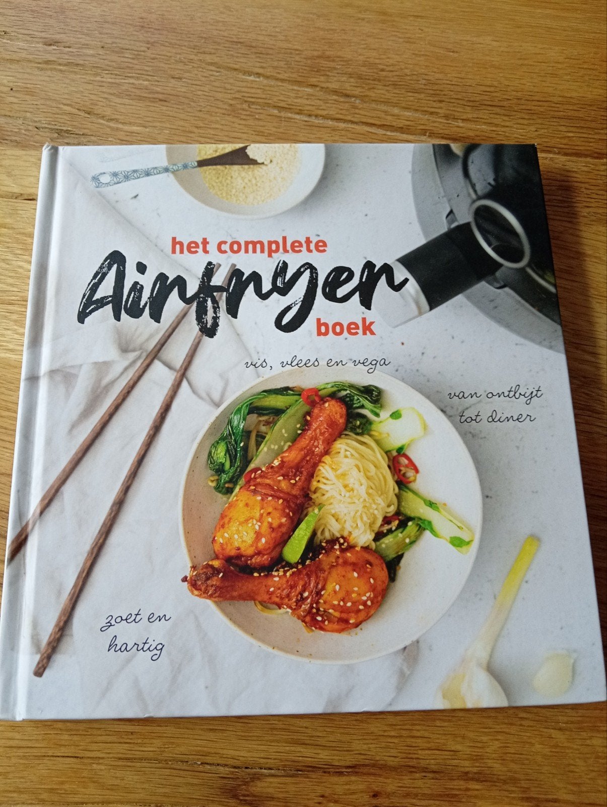 Het complete Airfryer boek - Vis, vlees en vega, Boeken, Gezond koken, Ophalen of Verzenden, Zo goed als nieuw, Image Books