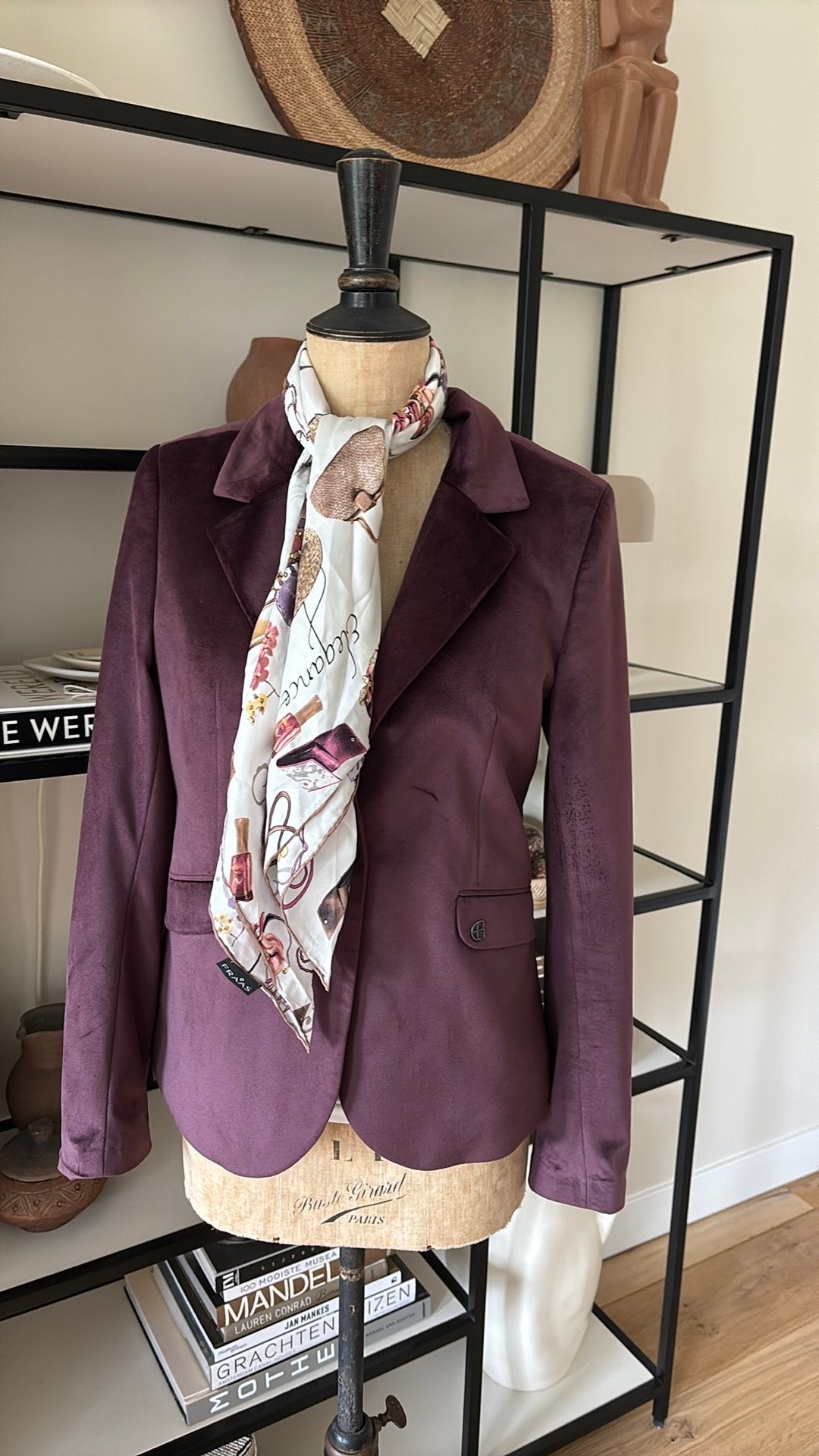 Eliaz Rumelis blazer velour purple luxe S/38 nieuw, Kleding | Dames, Paars, Nieuw, Ophalen of Verzenden, Jasje