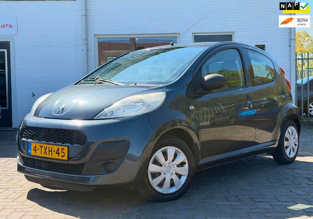 Peugeot 107 1.0 Airco 5-deurs, Voorwielaandrijving, Euro 5, Gebruikt, Zwart