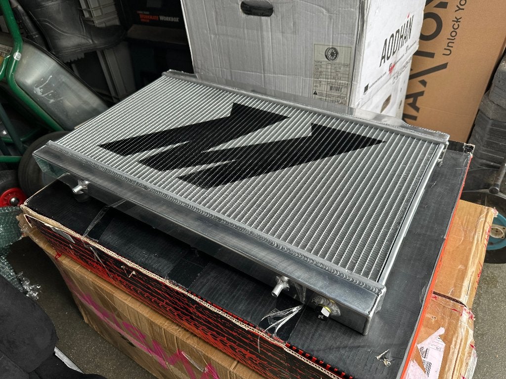 Mishimoto performance radiator - Mitsubishi Eclipse 95-99