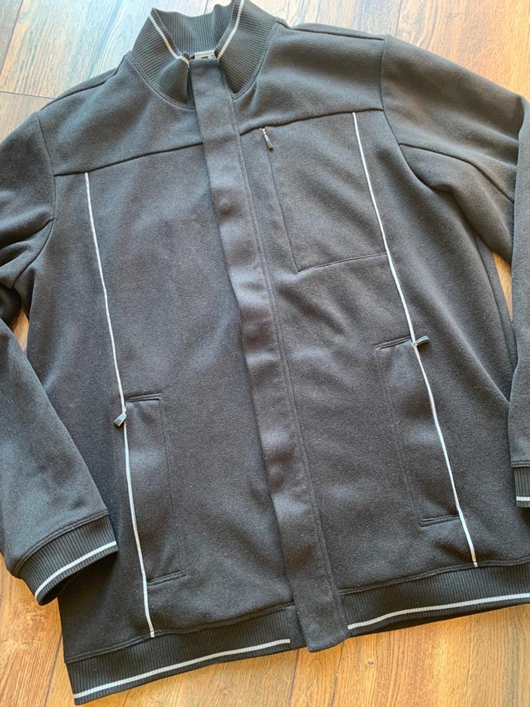 Adidas M vest zwart rits drukknopen en zakken, Ophalen of Verzenden, Zo goed als nieuw, Zwart