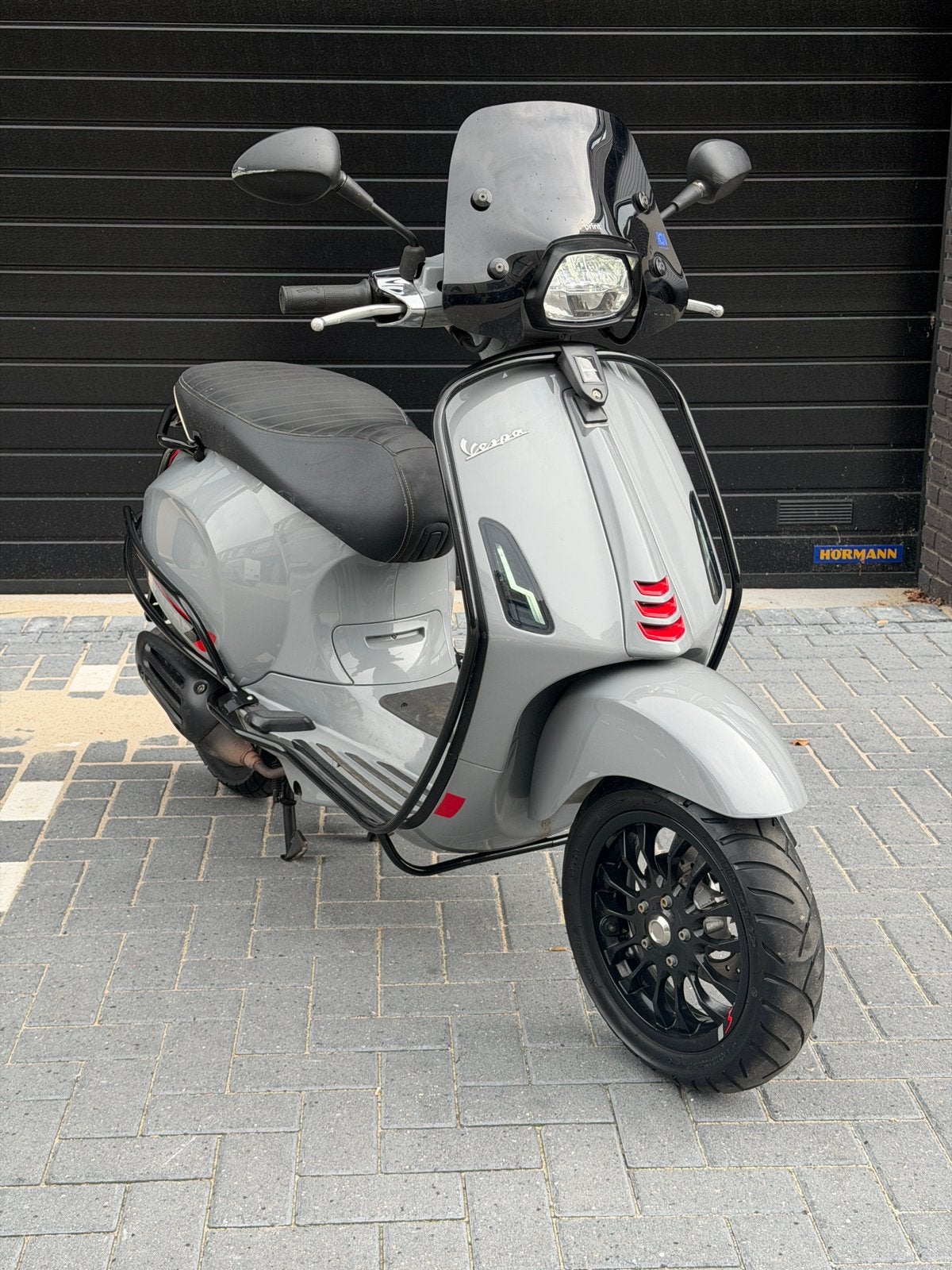 Vespa Sprint 2020 e4! Nardo grey ! Brom ! 9800kM, Vespa S, Ophalen of Verzenden, Zo goed als nieuw, Benzine