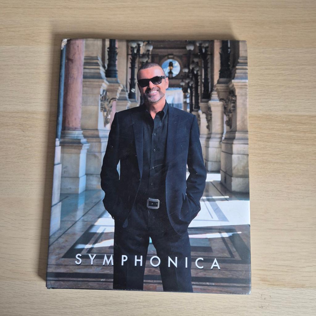 George Michael - Symphonica Tourboek, Ophalen of Verzenden, Zo goed als nieuw, Artiest