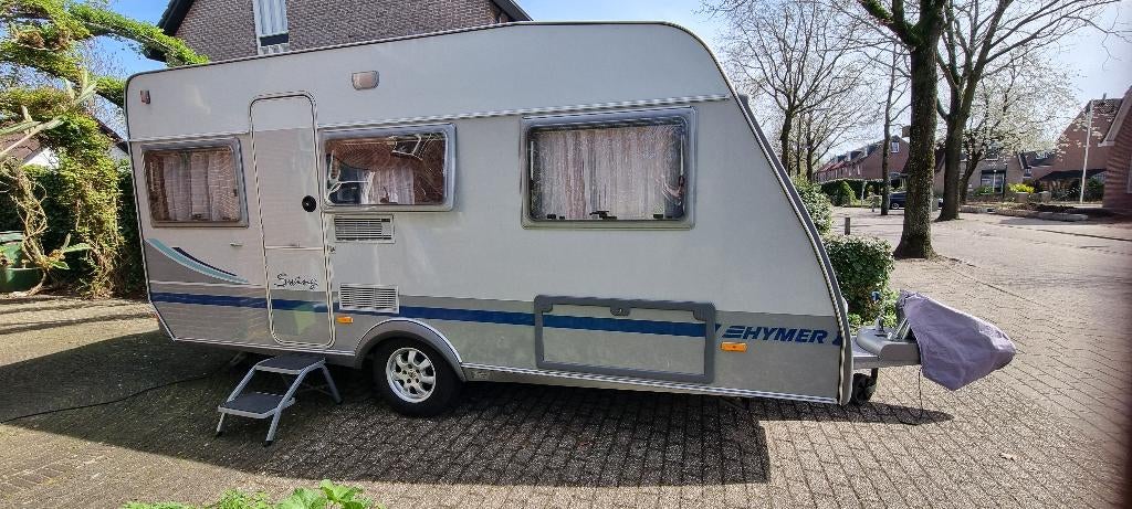 Hymer Eriba Swing 460 (2002), rook- & huisdiervrij, Rondzit, Dwarsbed, Particulier, Hymer