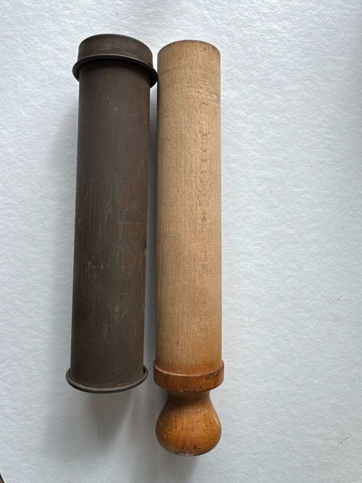 Antieke Deegspuit / Koekjespers met Houten Handvat, Ophalen of Verzenden