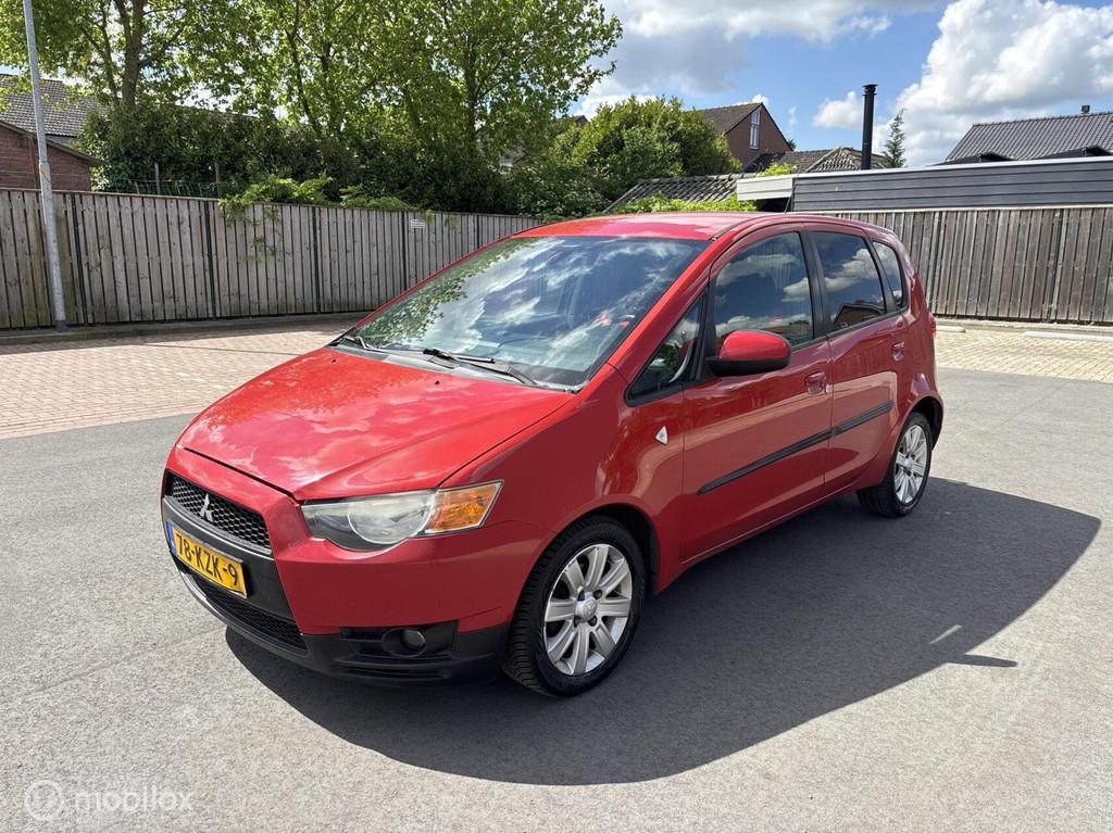 Mitsubishi Colt 1.3 Edition Two 2010 Nieuwe apk 4 Cilinder, Auto's, Gebruikt, 31 €/maand, Colt, Origineel Nederlands