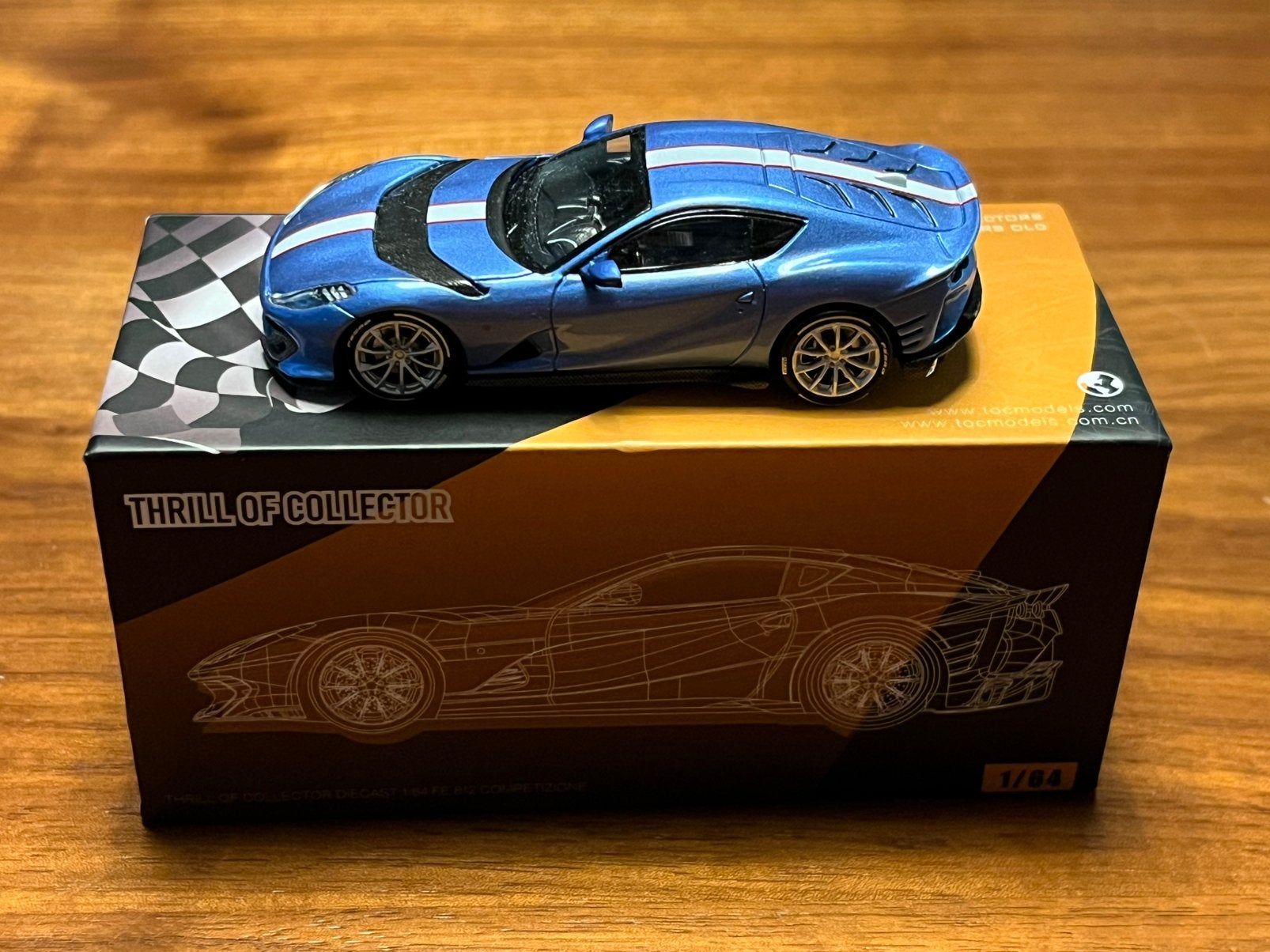 TOC thrill of collectors Ferrari 812 competitione 1:64, Verzenden, Zo goed als nieuw, Auto