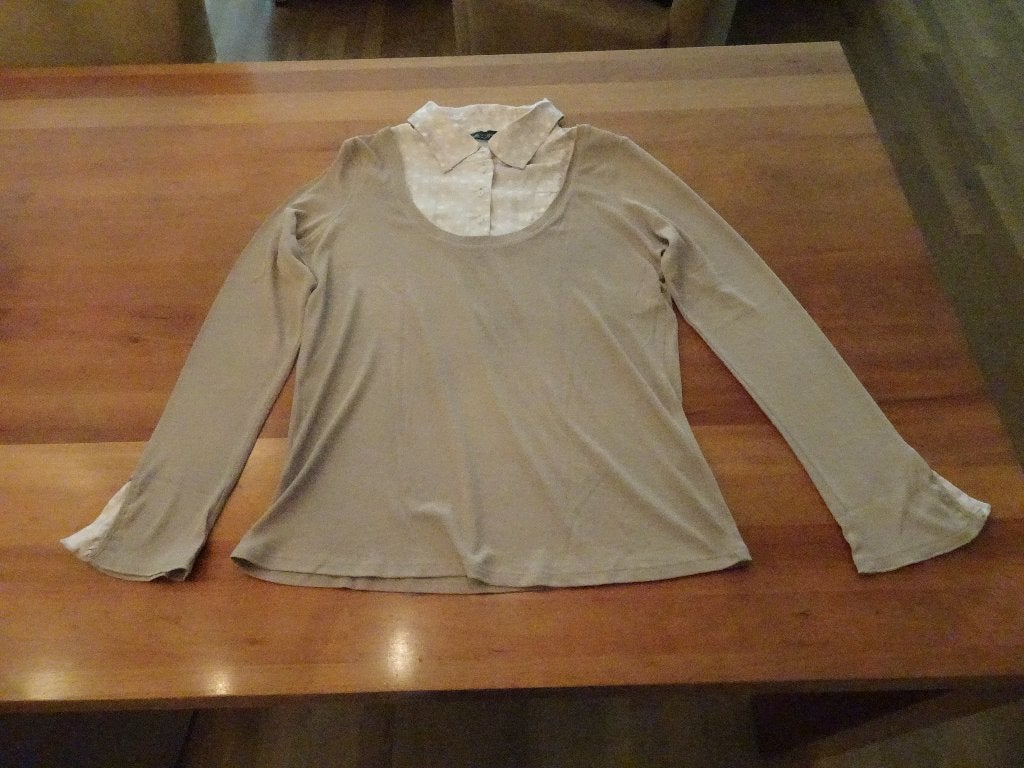 MARC CAIN beige top voorzien van een kraagstuk, Kleding | Dames, Verzenden, Beige, Maat 42/44 (L), Nieuw