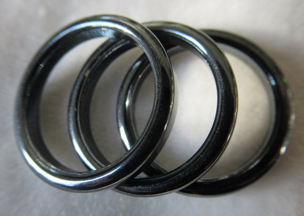 Hematiet ringen, Overige materialen, Ophalen of Verzenden, Grijs, Dame