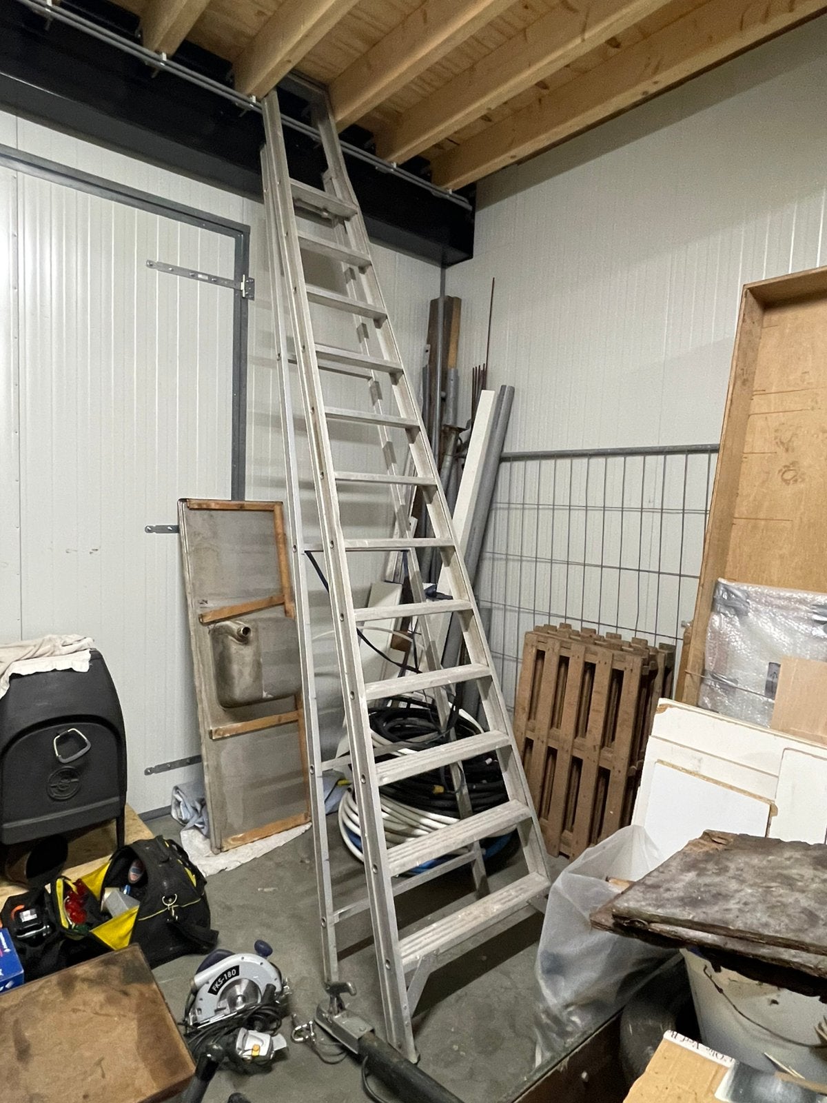 Ladder, Doe-het-zelf en Verbouw, Ladders en Trappen, Ophalen, Gebruikt, 2 tot 4 meter