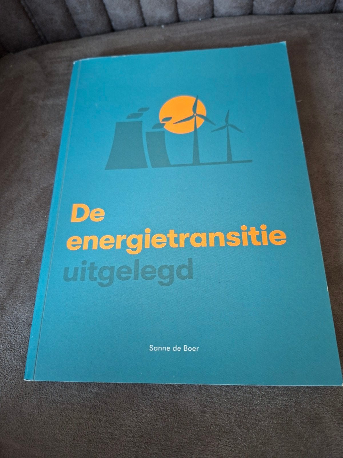 De energietransitie uitgelegd - Sanne de Boer, Ophalen of Verzenden, Zo goed als nieuw, Sanne de Boer, Natuurwetenschap