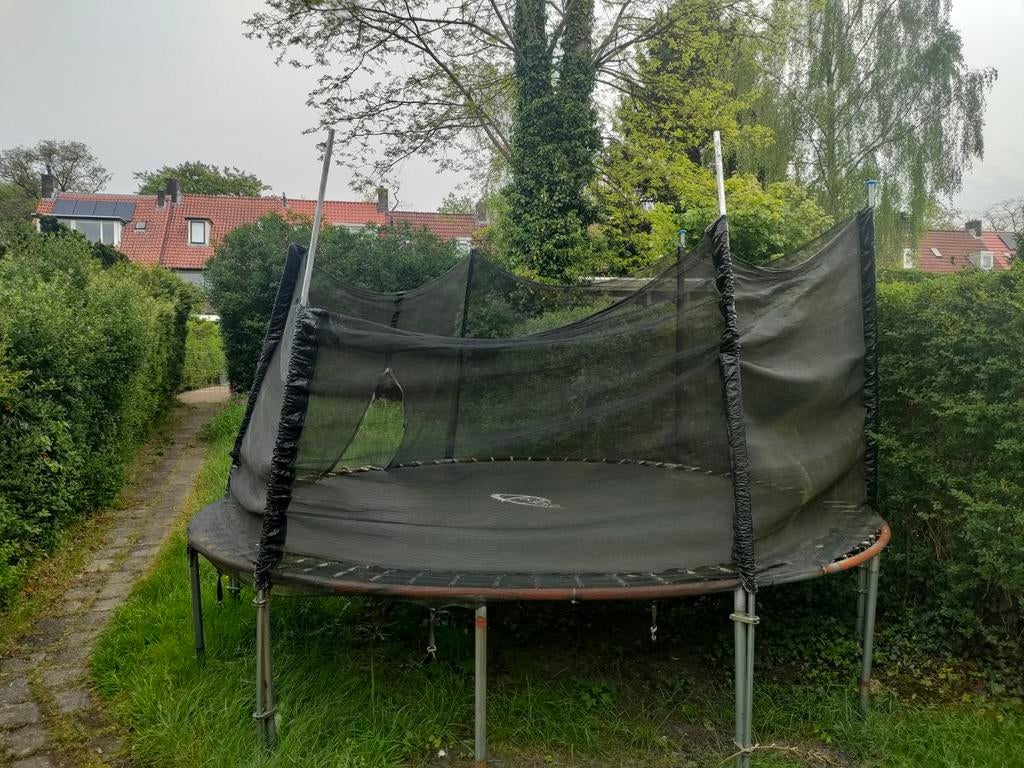 Gratis grote trampoline, Ophalen, Gebruikt