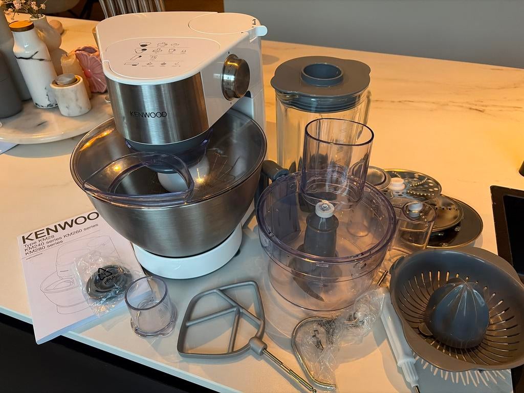 Kenwood Keukenmachine KM280 Serie met Accessoires, Witgoed en Apparatuur, Keukenmixers, 3 snelheden of meer, Ophalen of Verzenden