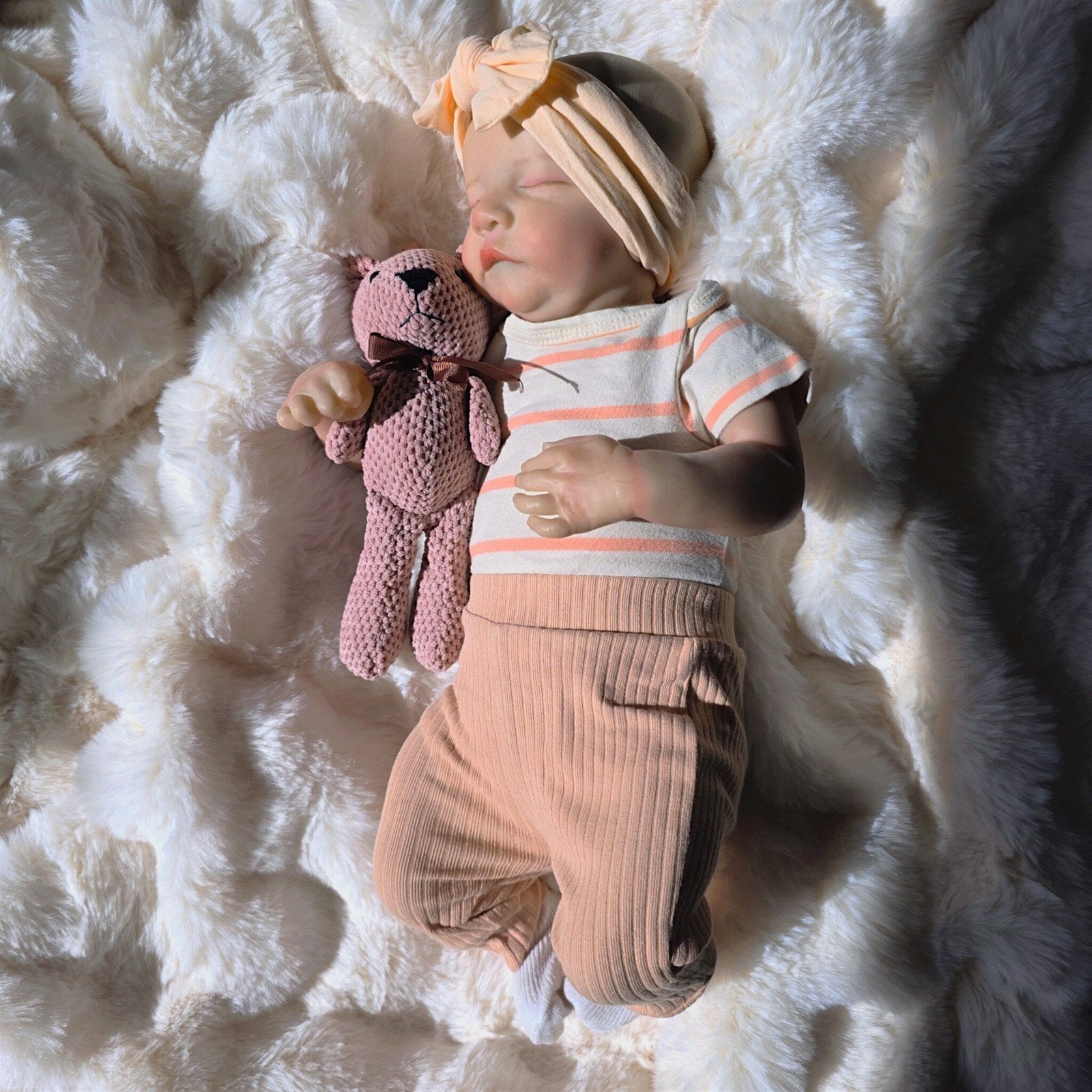 Reborn baby pop Olivia - 50 cm - Incl. outfit + accessoires, Verzamelen, Shenzhen Weihengnuo Information Technology Co., Ltd.