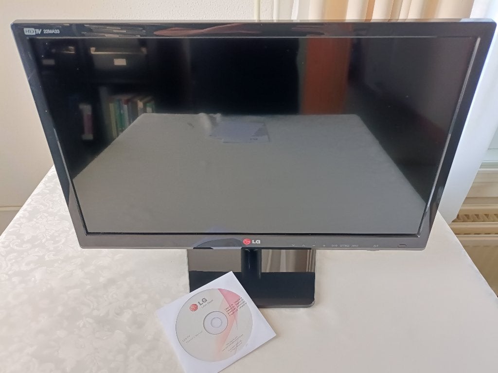 LG 22 inch Monitor / TV (22MA33D-PZ) Full HD met HDMI, Gebruikt, Ingebouwde speakers, 3 tot 5 ms, HDMI