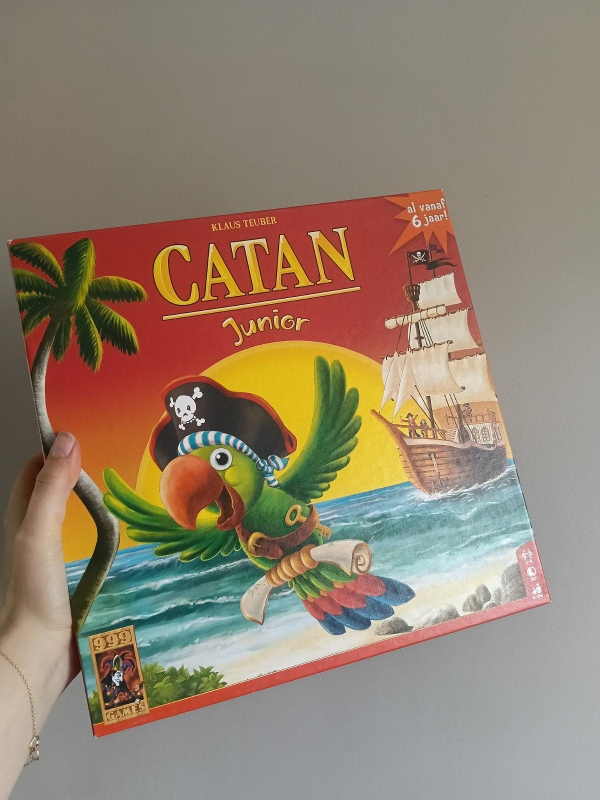 Catan Junior - Compleet familiespel, Drie of vier spelers, Ophalen of Verzenden, Zo goed als nieuw, 999 Games