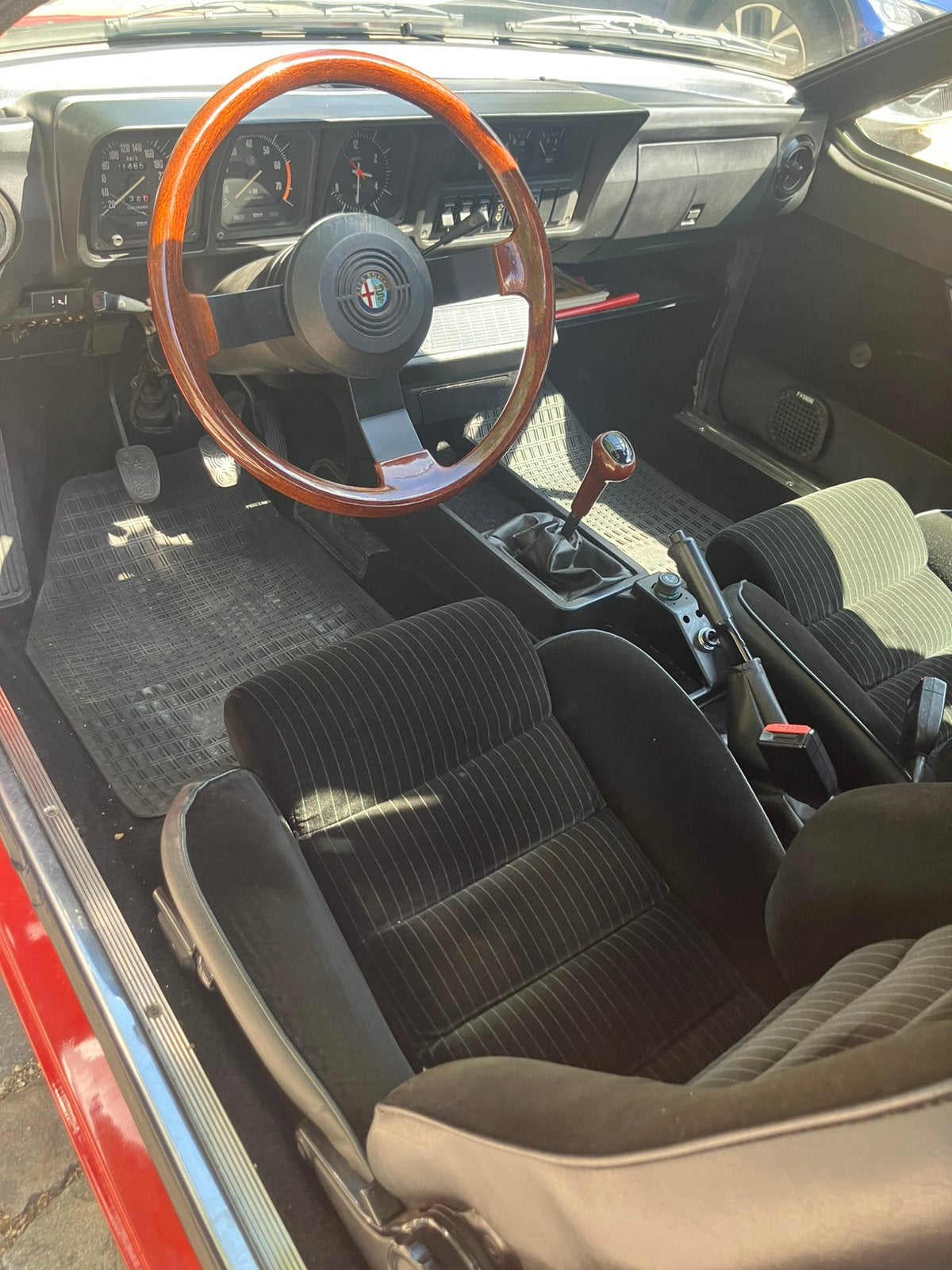 Alfetta GTV 2.0 1985, foto 8