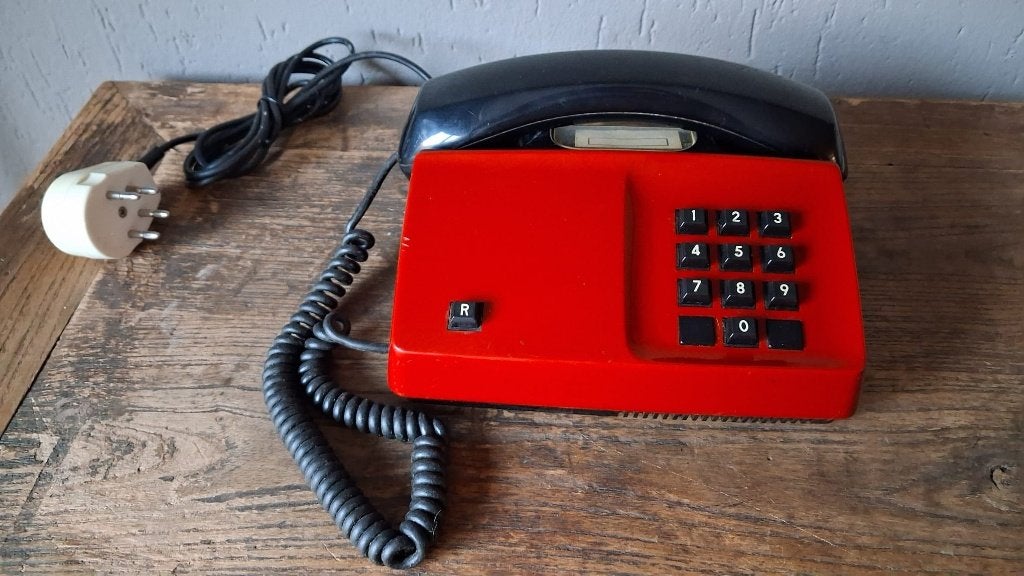 PTT Diavox idk 82-01 Ericsson telefoon druktoets rood, Ophalen of Verzenden, Zo goed als nieuw