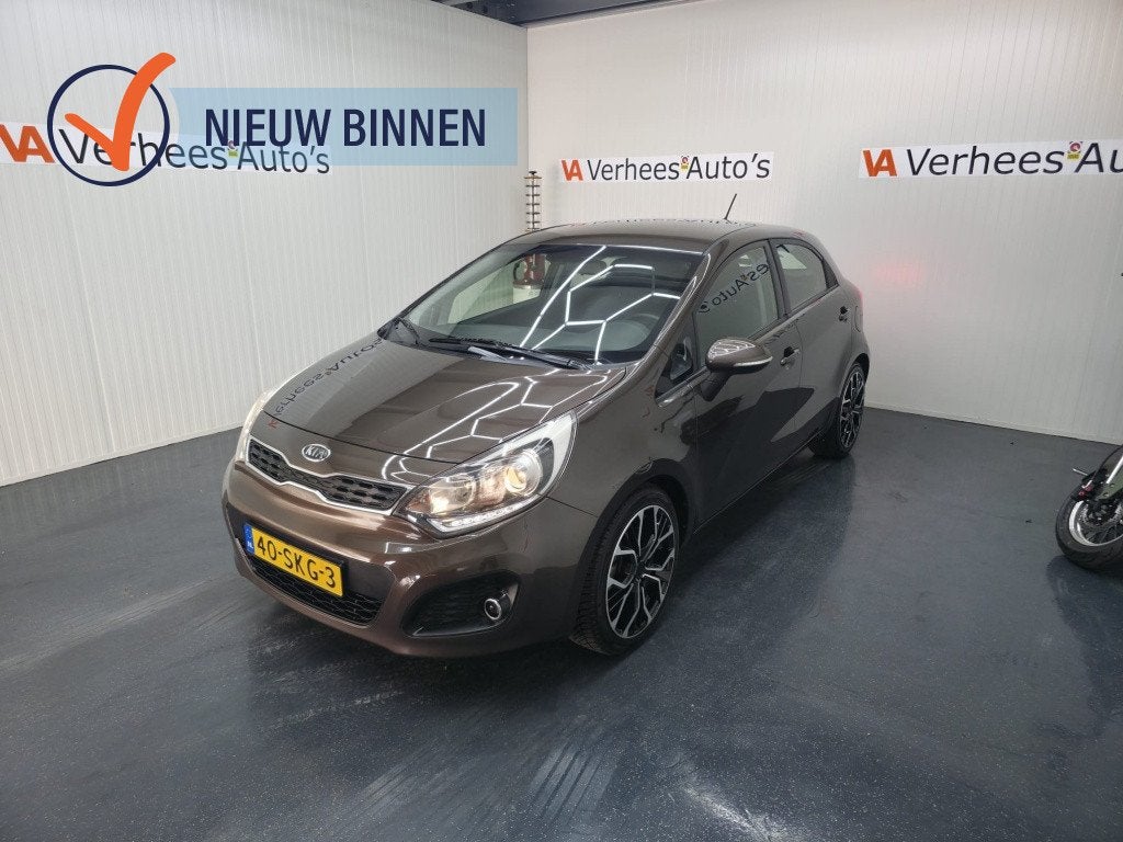 Kia Rio 1.2 CVVT Super Pack, 21 km/l, Euro 5, Verwarmde buitenspiegels, 4 cilinders