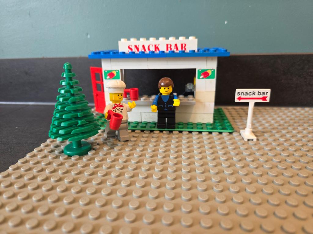 LEGO Snack Bar Set 675 met instructies en minifiguren, Kinderen en Baby's, Speelgoed | Duplo en Lego, Compleet, Lego, Ophalen of Verzenden