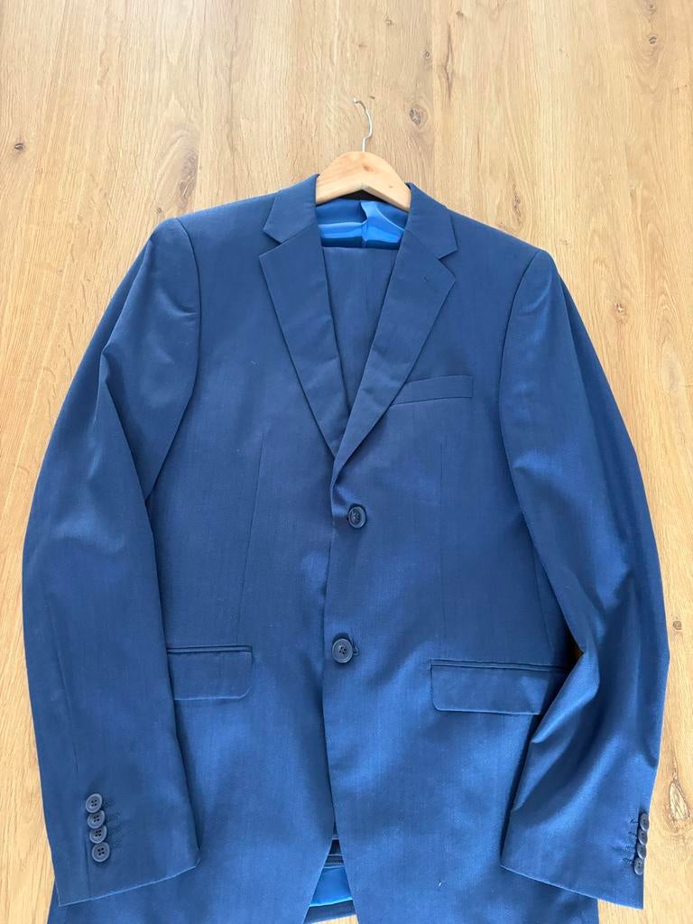 Stijlvol Blauw Herenpak - LIV Collection, Kleding | Heren, Ophalen of Verzenden, Zo goed als nieuw, Maat 48/50 (M), Blauw