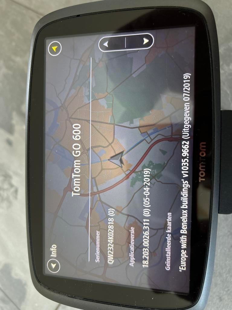 TomTom GO 600 GPS Navigatiesysteem met Europa Kaarten, Ophalen of Verzenden, Gebruikt
