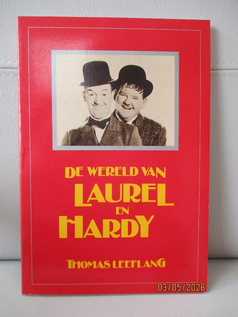 De wereld van LAUREL en HARDY - ISBN : 90-268-5114-0, Ophalen of Verzenden, Gelezen, Filmspecifiek
