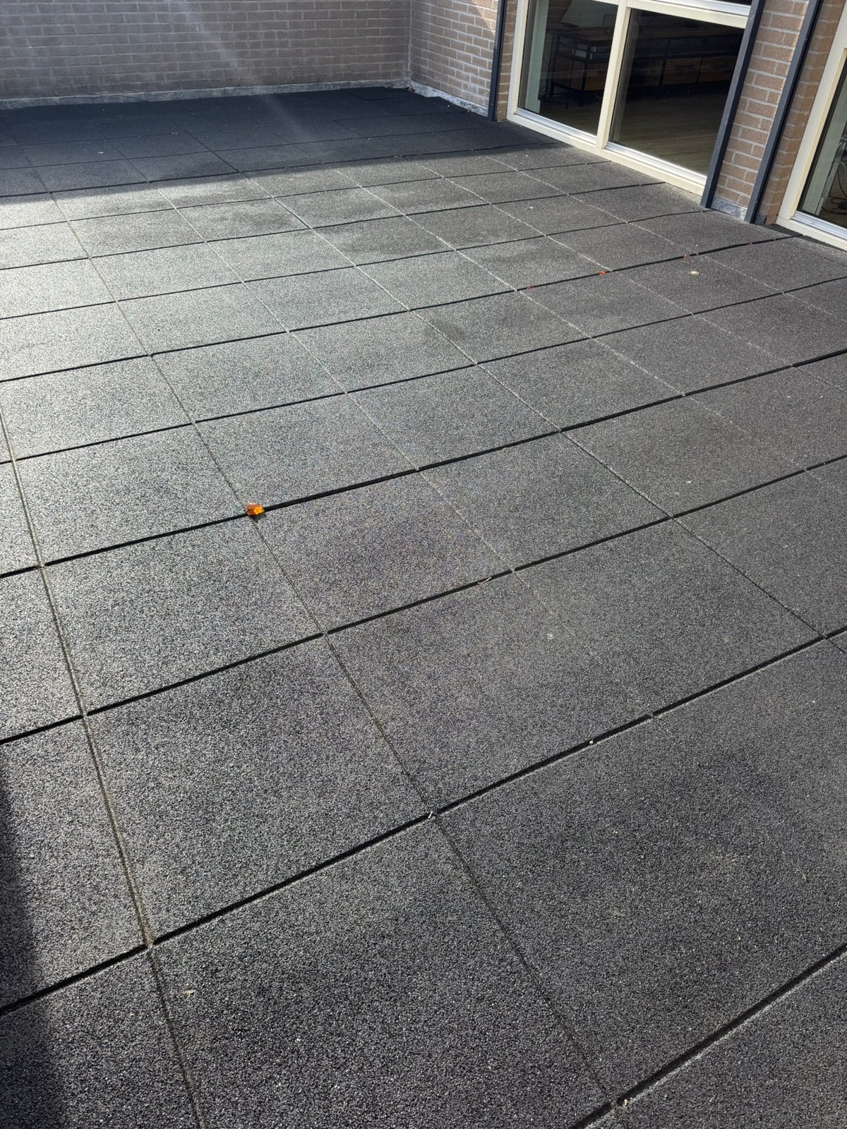 Rubbertegel 100x100x3 en 50x50x3, Ophalen, Zo goed als nieuw, Overige materialen