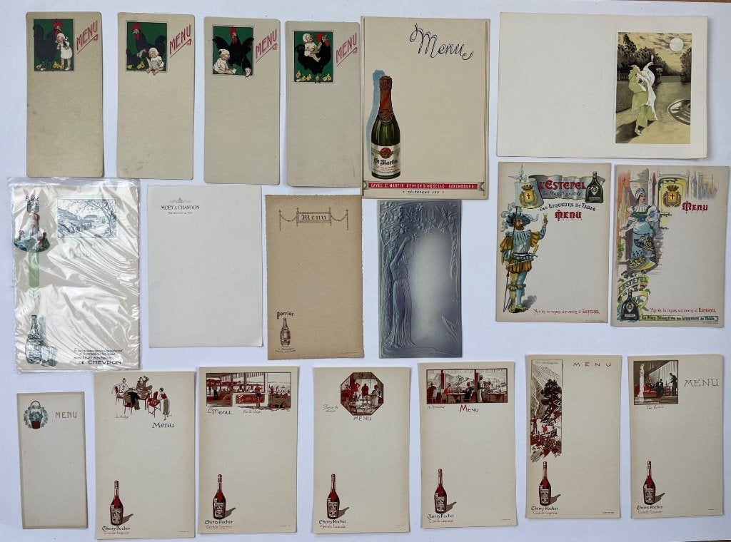 19 oude menukaarten 1900-1950, Antiek en Kunst, Curiosa en Brocante, Ophalen of Verzenden
