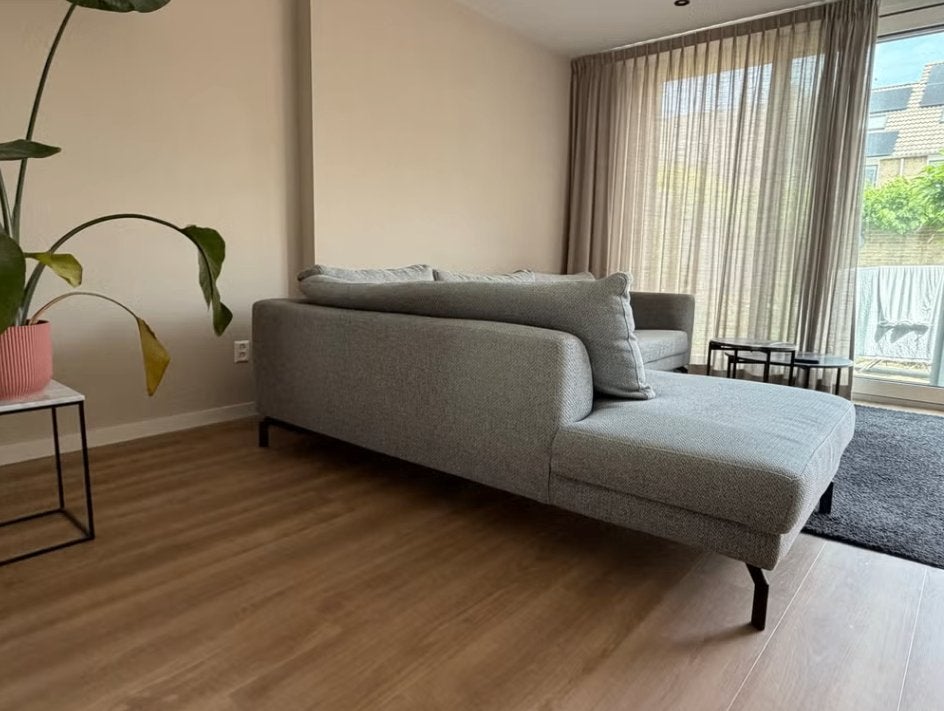 Moderne grijze Hoekbank van Pronto Wonen, Huis en Inrichting, Banken | Bankstellen, Ophalen, 250 tot 300 cm, Gebruikt, Hoekbank