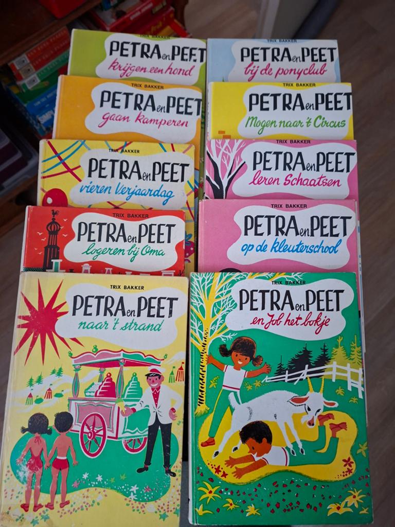 Petra en Peet Boekenreeks - Trix Bakker (10 delen), Ophalen of Verzenden, Gelezen, Trix Bakker, Fictie algemeen