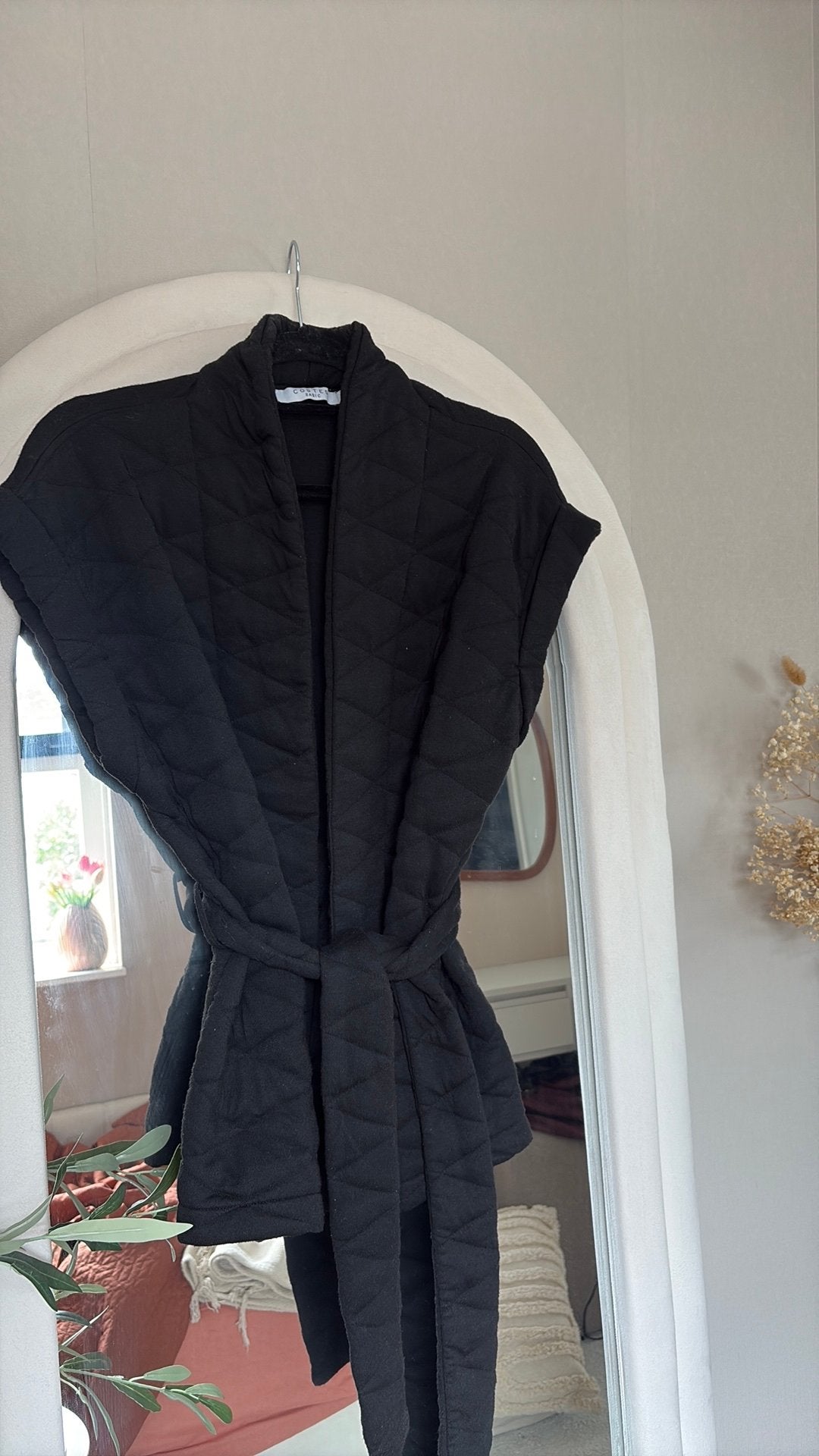 Gilet costes maat s, Kleding | Dames, Bodywarmers, Ophalen of Verzenden, Gedragen, Maat 36 (S)