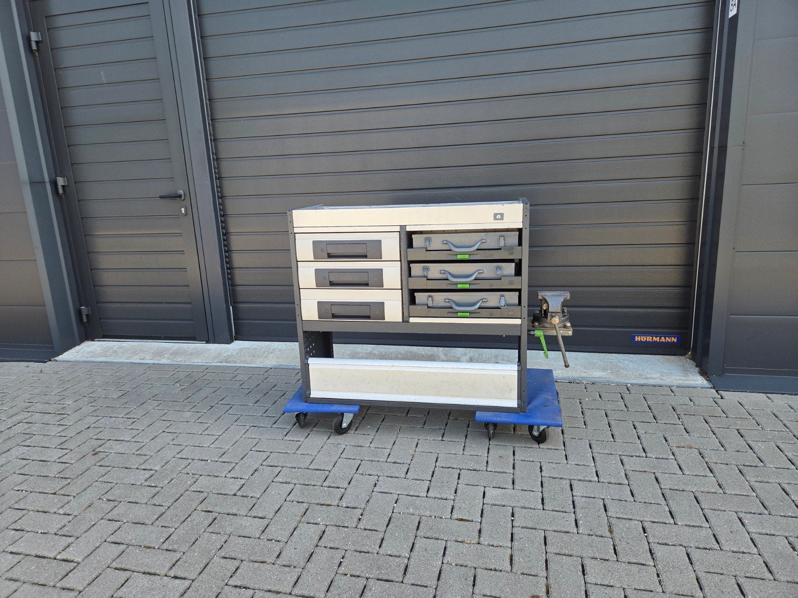 Bott bedrijfswageninrichting bedrijfswagen inrichting, Ophalen