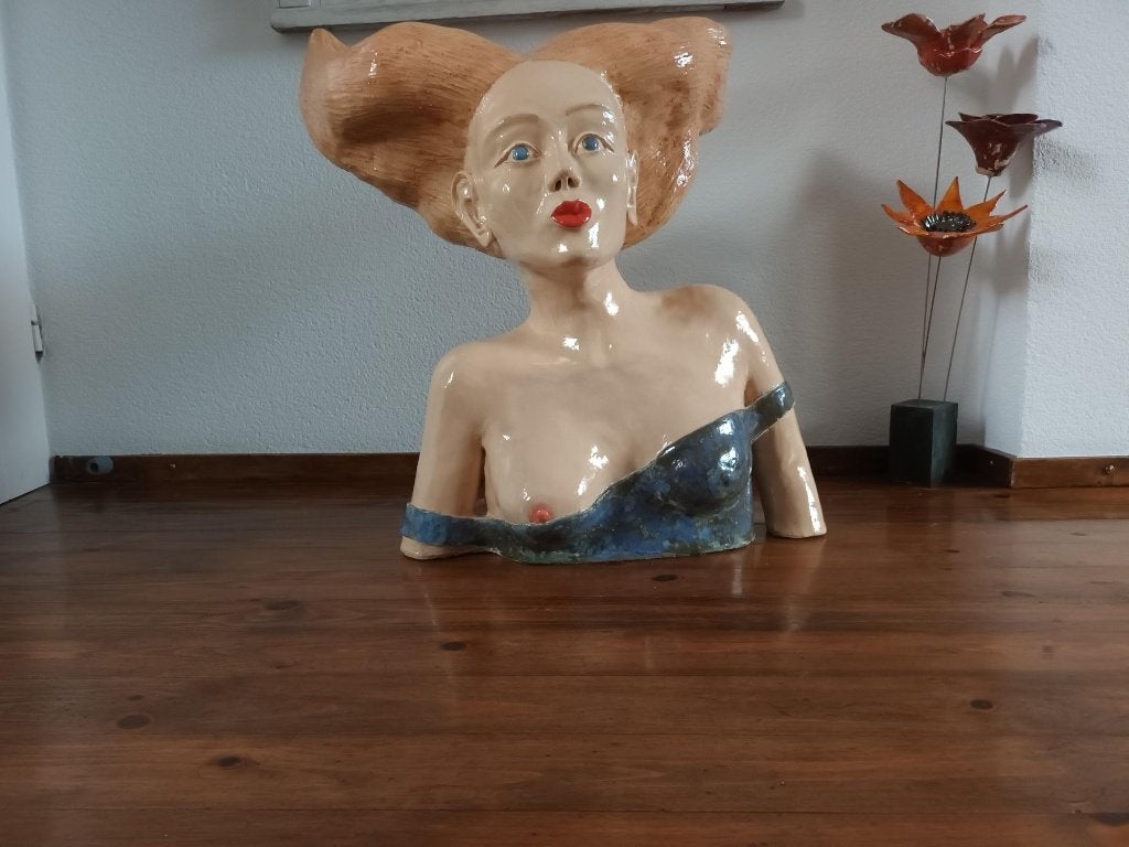 vrouwen buste keramiek vrouwenbeeld, Tuin en Terras, Ophalen, Zo goed als nieuw, Steen, Mensenbeeld