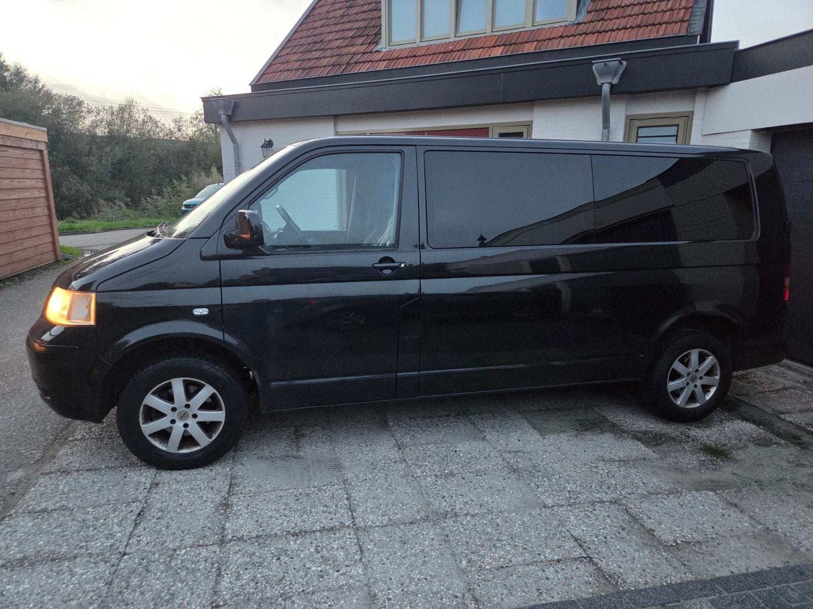 Volkswagen Transporter 2.5 TDI AUT. TURBO DEFECT, Volkswagen, Origineel Nederlands, Diesel, 6 stoelen
