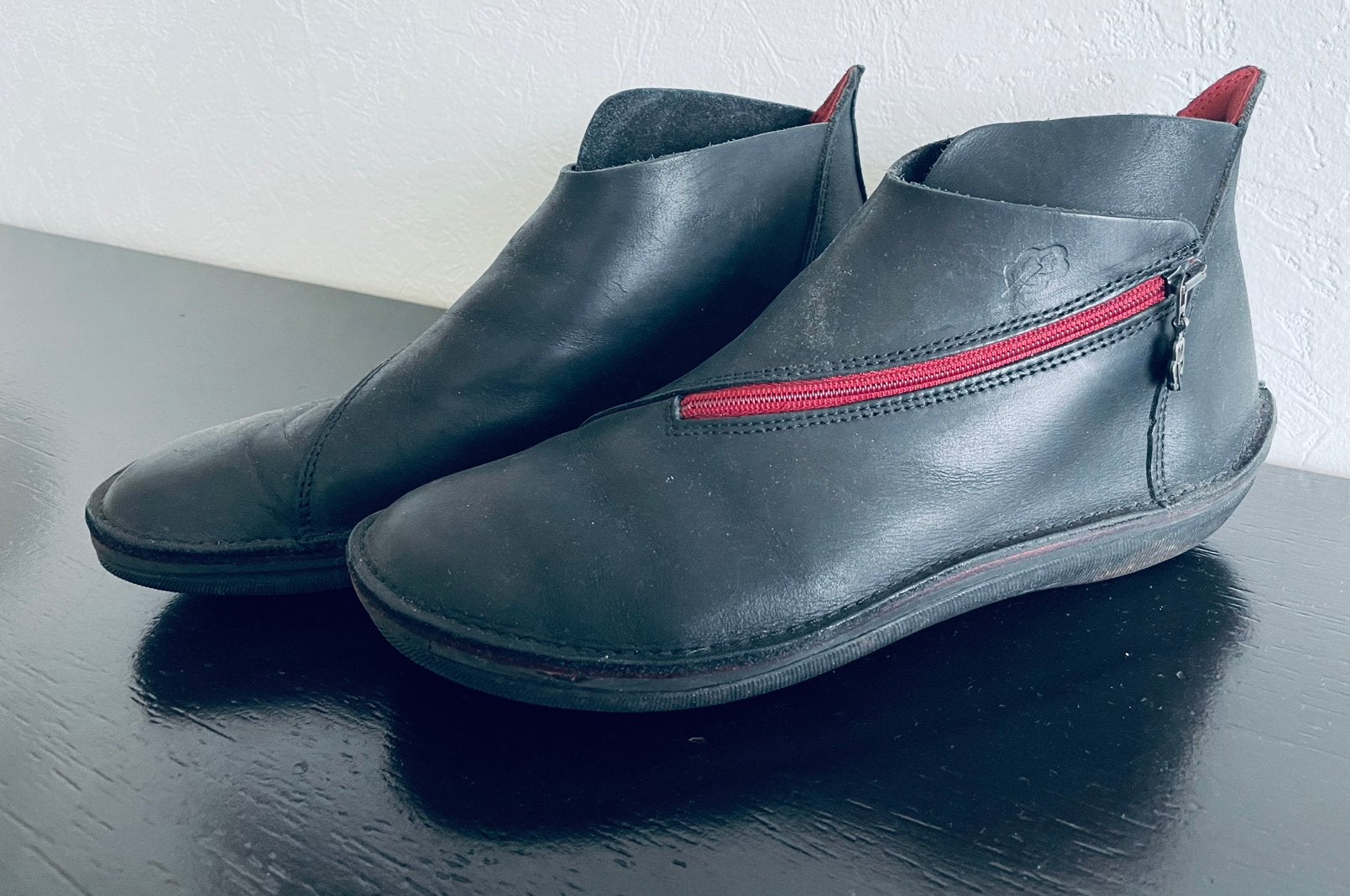 Stijlvolle Loints halfhoge schoenen - maat 41., Zwart, Lage of Enkellaarzen, Ophalen of Verzenden, Zo goed als nieuw