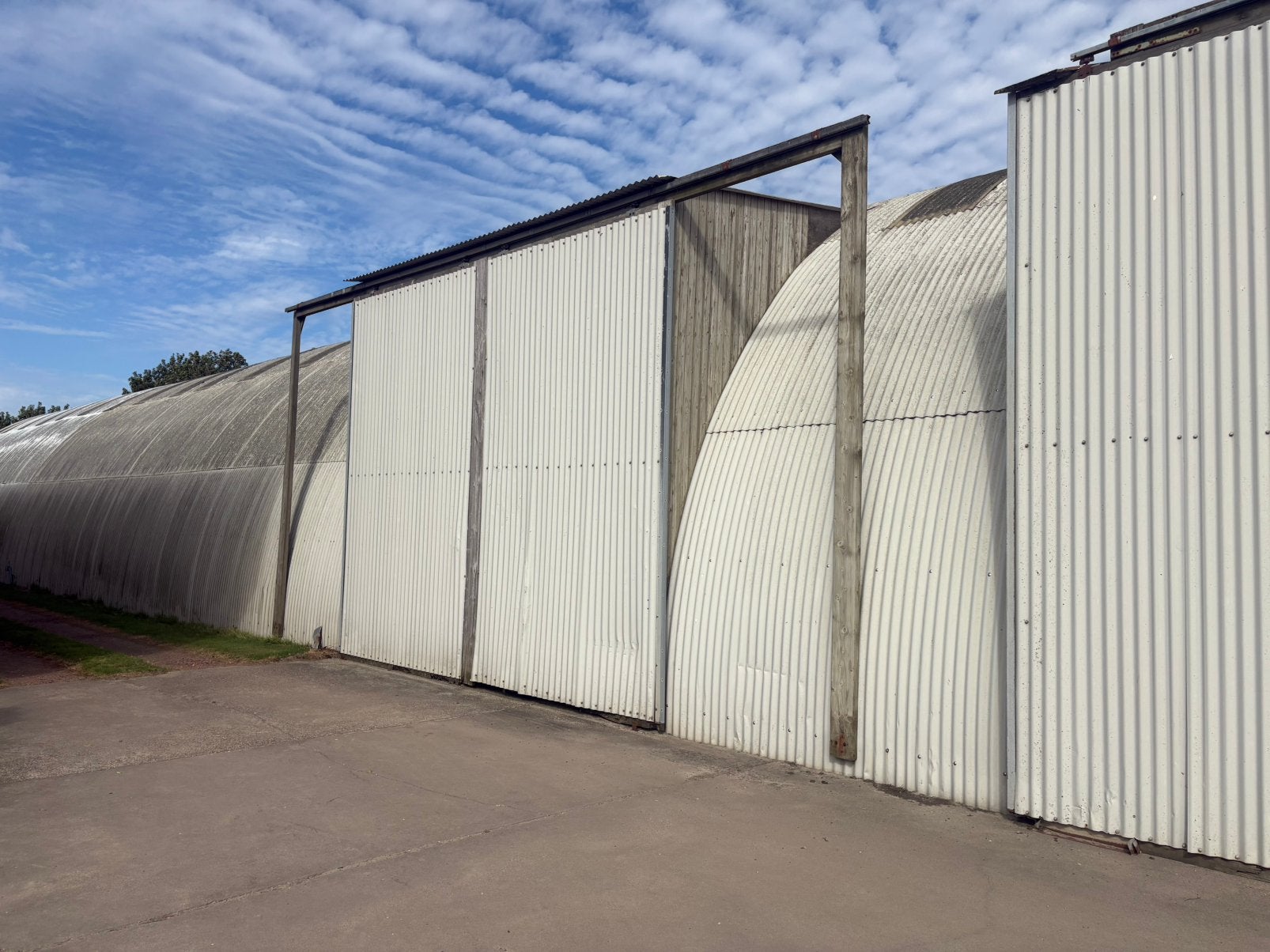 Nette Romny loods, nissenhut, berging12x50 meter, Koop