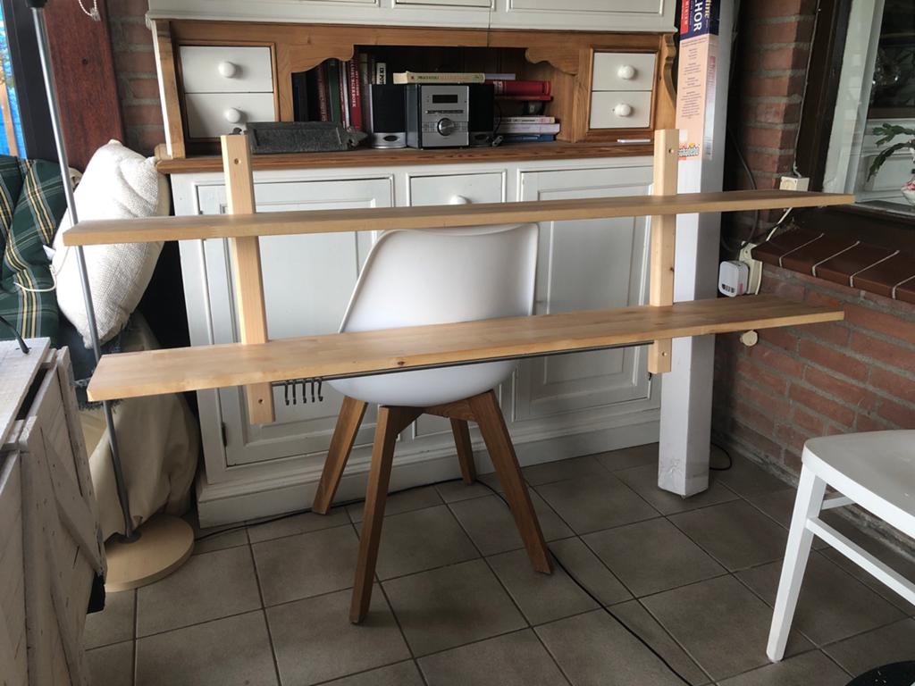 Houten wandplank varde  ikea136 cm lang, Huis en Inrichting, Ophalen, Gebruikt
