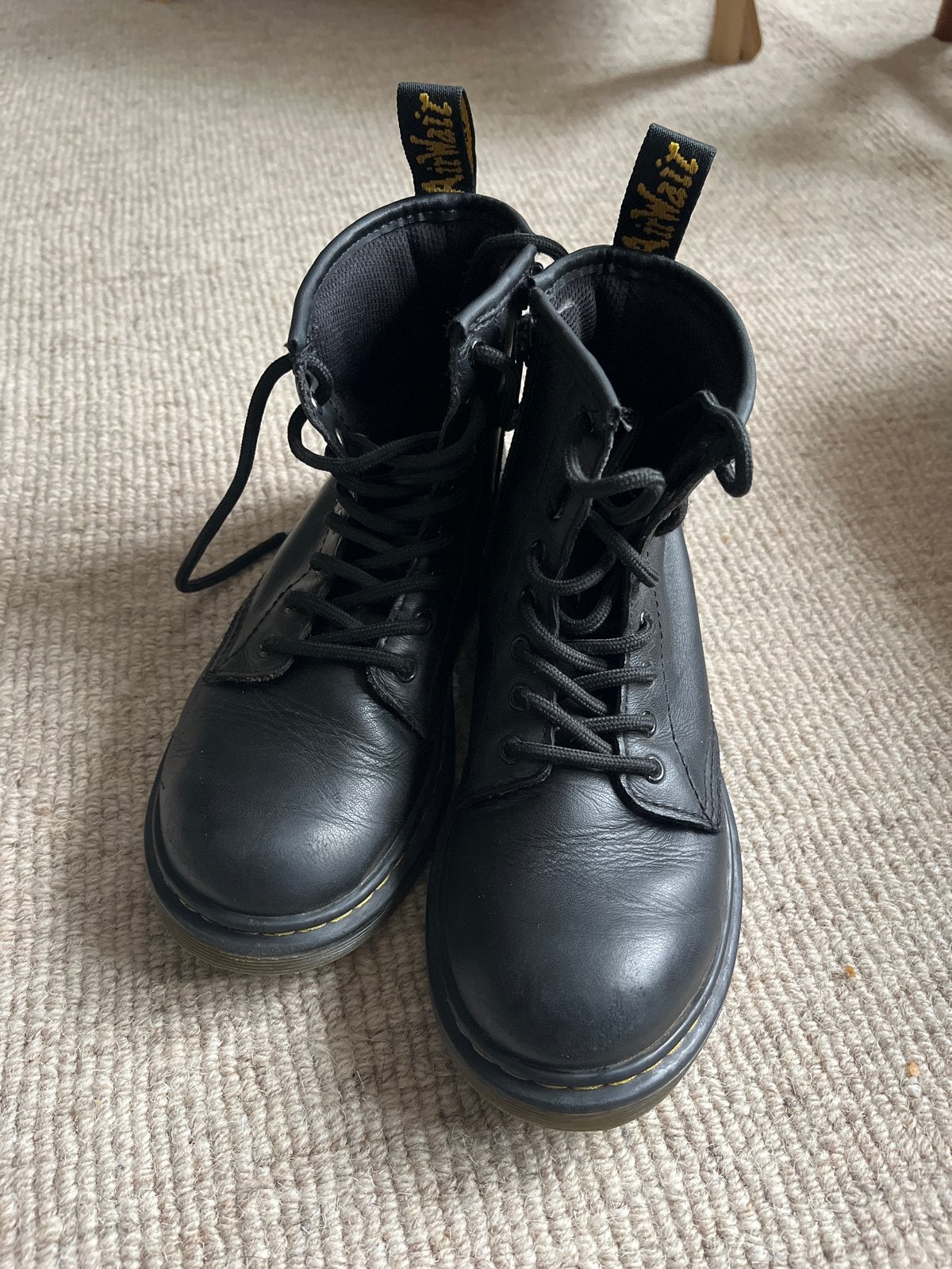 Dr. Martens 1460 J Laarzen Zwart Maat 33, Ophalen of Verzenden, Gebruikt, Jongen of Meisje, Laarzen