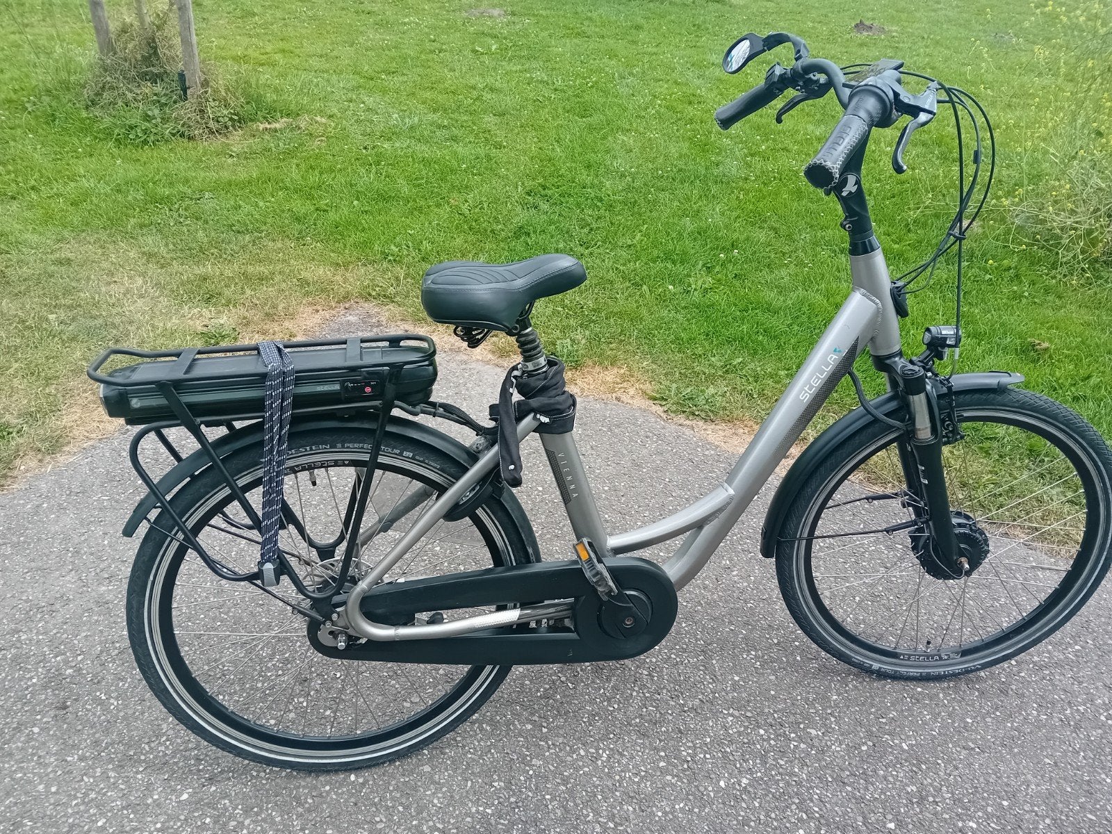 Igst electrische damesfiets Stella Vienna, Ophalen