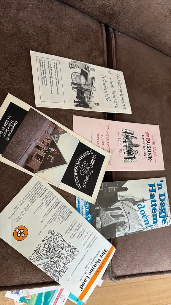 5 folders museum bakkerij deventerkoek, Ophalen of Verzenden, Zo goed als nieuw